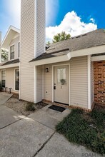 8335 Summa Ave, Unit G02 in Baton Rouge, LA - Building Photo - Building Photo