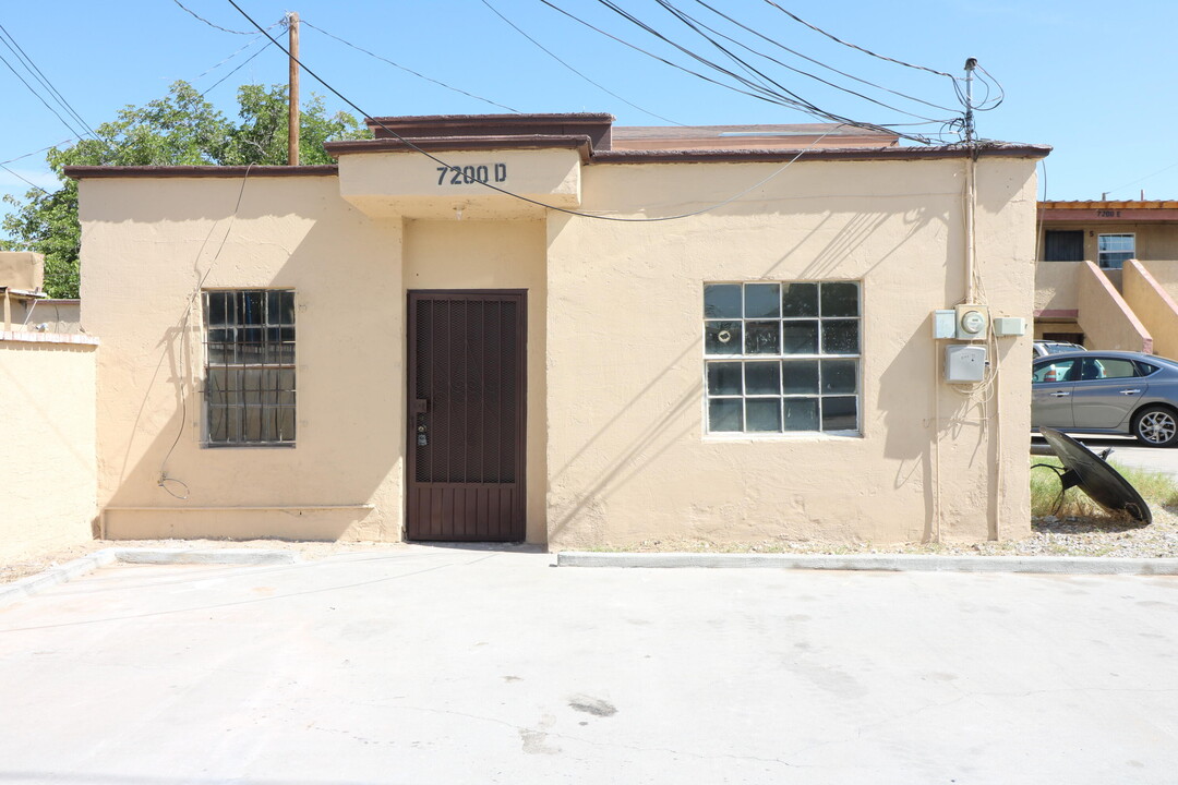 7200 1st St in Canutillo, TX - Building Photo