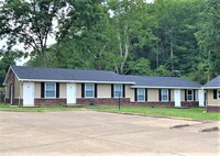 Solon Court Apartments in Dunbar, WV - Building Photo - Building Photo