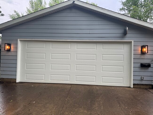 1428 Story St in Boone, IA - Building Photo - Building Photo