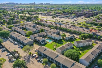 Sonoma Apartments in College Station, TX - Building Photo - Building Photo