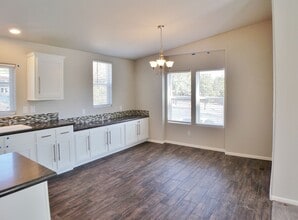 2660 Melody Ln in Sedona, AZ - Building Photo - Building Photo