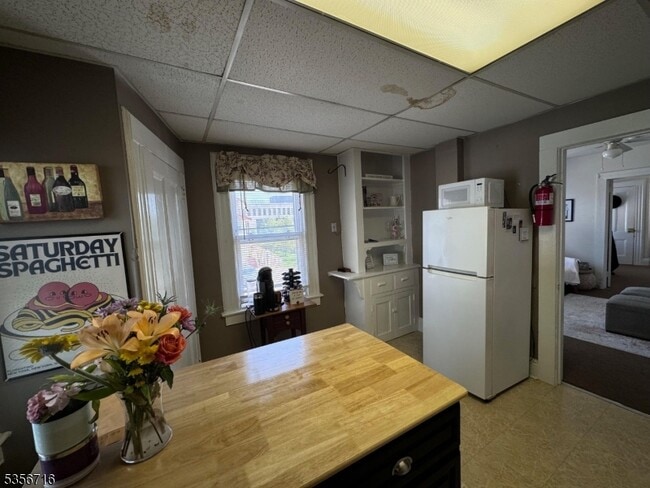 property at 14 Cottage Pl