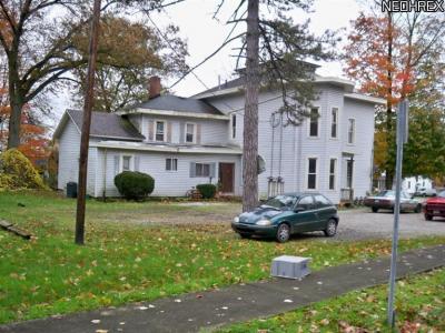 910 E Bowman St in Wooster, OH - Building Photo - Building Photo