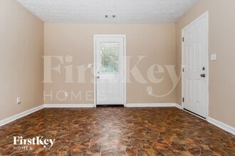 175 Whitehead Dr in Covington, GA - Building Photo - Building Photo