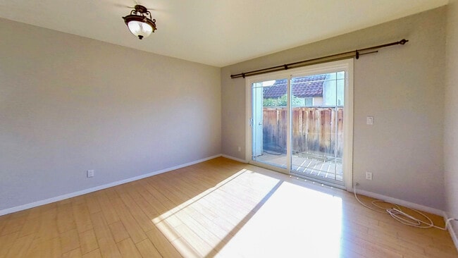 property at 5036 E Echo St
