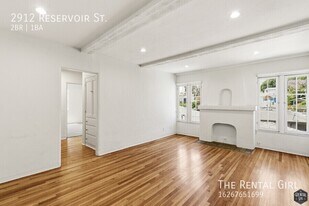 2912 Reservoir St in Los Angeles, CA - Building Photo