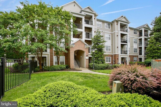 12937 Centre Park Cir