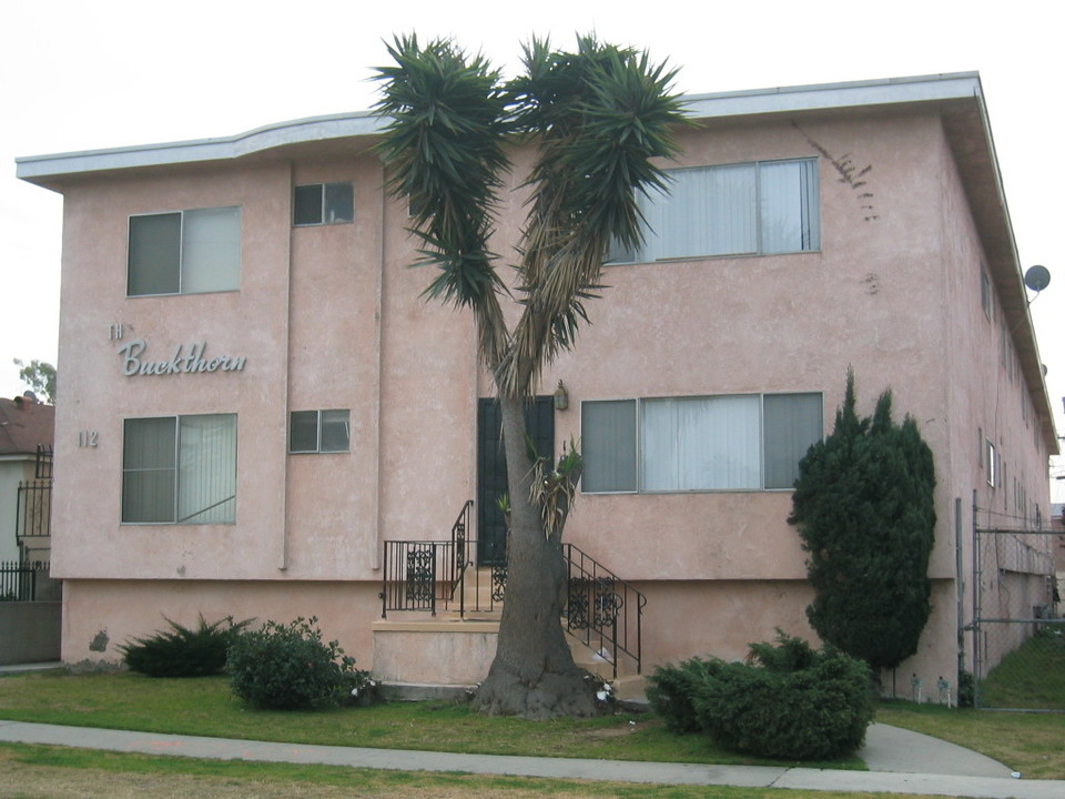 Buckthorn Apartments in Inglewood, CA - Building Photo