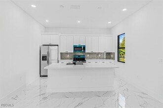 2221 Tropicana Parkway W in Cape Coral, FL - Building Photo - Building Photo