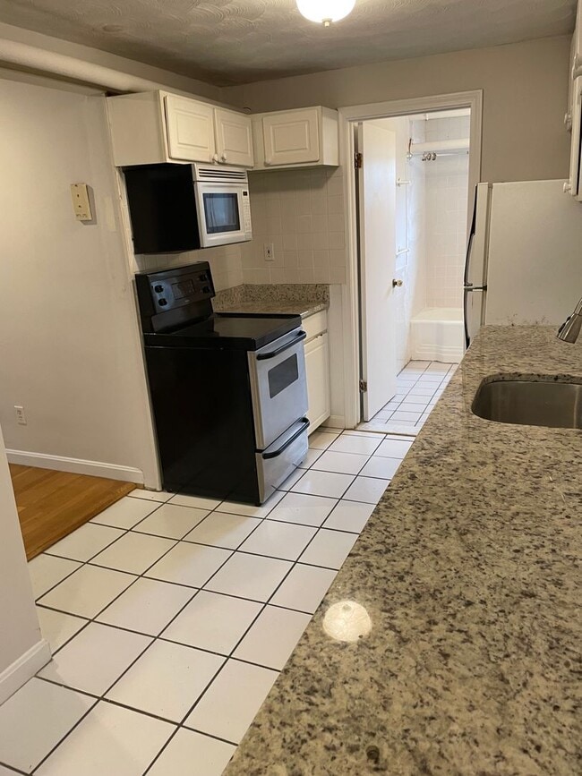 property at 77b Pleasant St