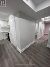 40 Cotswold Ct in Halton Hills, ON - Building Photo - Building Photo