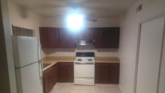 property at 3312 E Presidio Rd