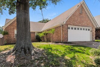 7439 Overcreek Ln in Memphis, TN - Building Photo - Building Photo