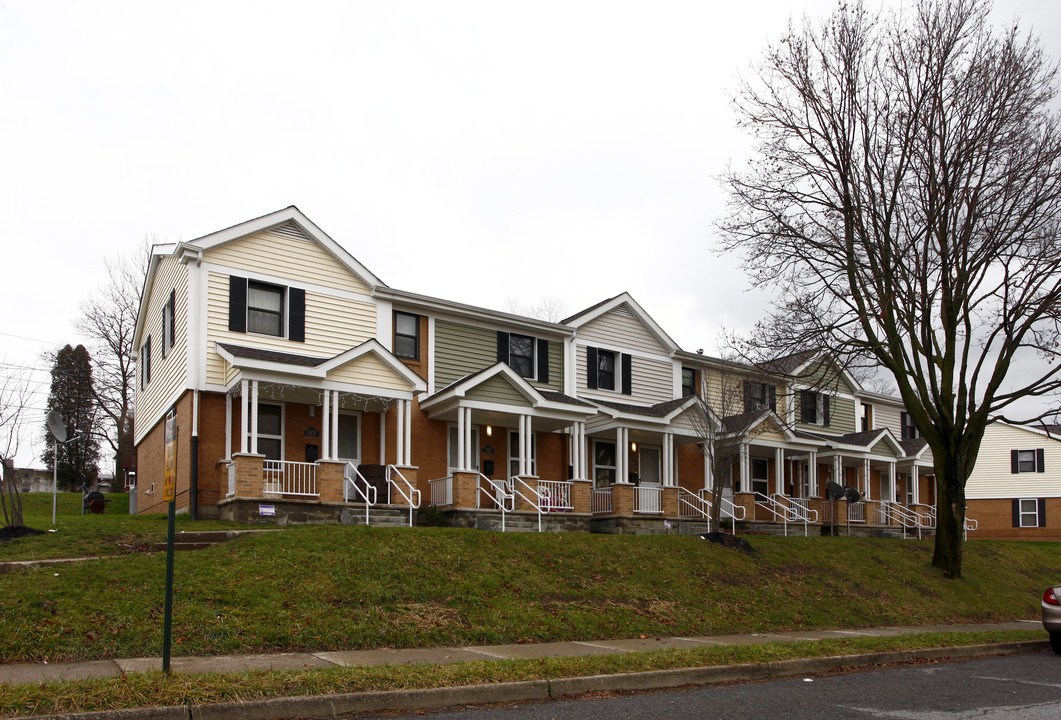 Herbert S. Garster Homes in Farrell, PA - Building Photo