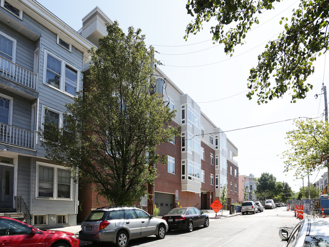 The Reserve at Park South in Albany, NY - Building Photo - Building Photo