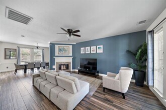 3607 Chesapeake Ct in Pearland, TX - Building Photo - Building Photo
