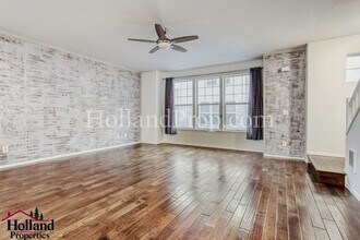 12365 SW Cady Ln in Beaverton, OR - Building Photo - Building Photo