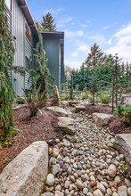 9016 Woodinville Redmond Rd in Redmond, WA - Building Photo - Other