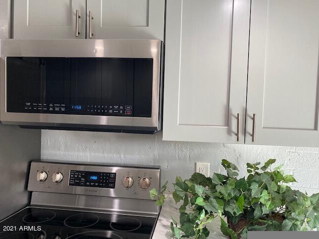 1142 N 85th Pl in Scottsdale, AZ - Foto de edificio - Building Photo