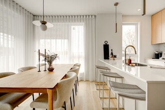 Aera St-Hilaire in Mont-St-Hilaire, QC - Building Photo - Building Photo