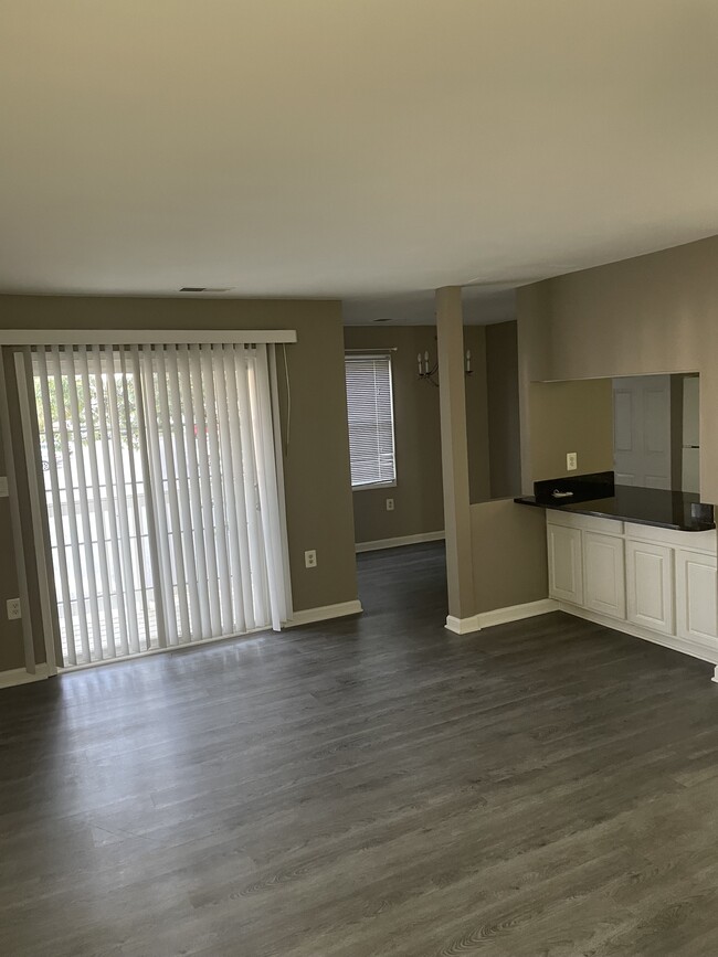 118 Westwick Ct, Unit 5 in Potomac Falls, VA - Building Photo - Building Photo
