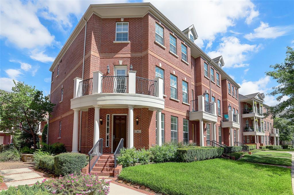 10 Shell Port Square in The Woodlands, TX - Building Photo