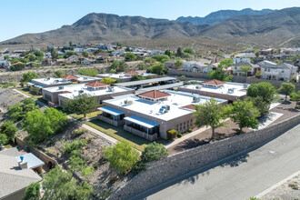 Mountainside Village Condominiums in El Paso, TX - Building Photo - Building Photo