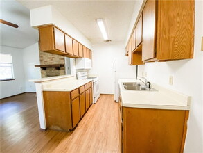 2903 Burning Oak Dr in Austin, TX - Building Photo - Building Photo