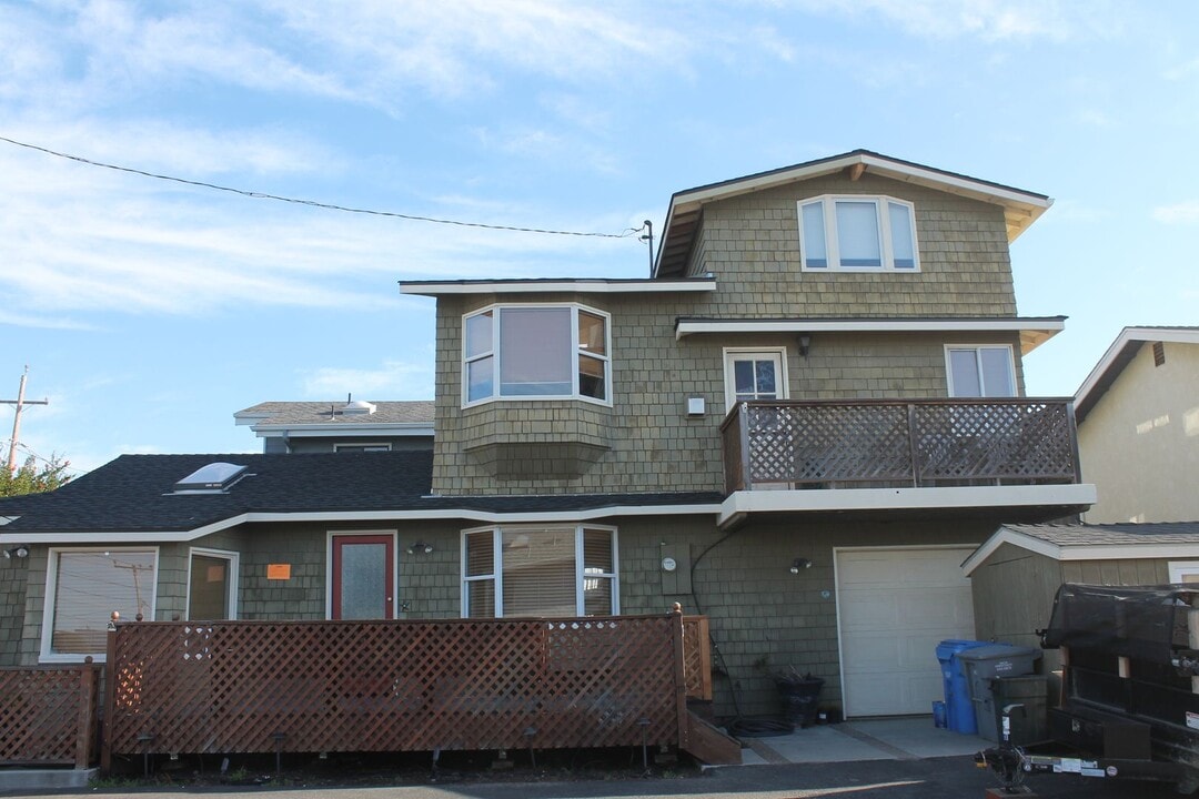 400 Yerba Buena St in Morro Bay, CA - Building Photo