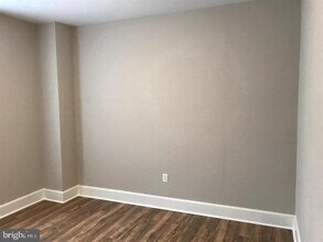 4933 Chestnut St in Philadelphia, PA - Building Photo - Building Photo