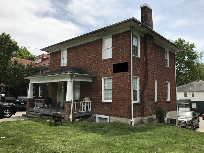 property at 1504 Rosemary Ln