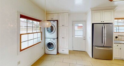 7418 Farmdale Ave in Los Angeles, CA - Building Photo - Building Photo