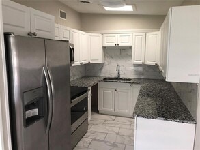 4052 Montrose Ct in Orlando, FL - Building Photo - Building Photo
