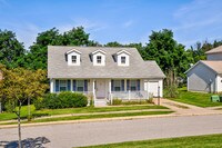 Ashburn Greene in St. Clairsville, OH - Foto de edificio - Building Photo