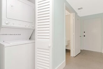 3339 Virginia St in Miami, FL - Building Photo - Building Photo