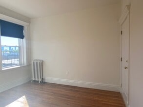 1298 Commonwealth Ave in Boston, MA - Building Photo - Building Photo