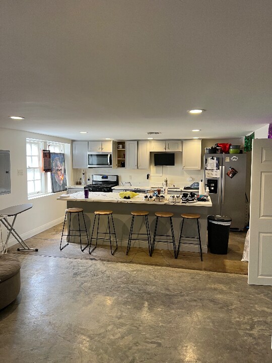 1410 Broadway St in New Orleans, LA - Building Photo
