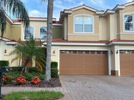 4015 Courtside Way in Tampa, FL - Building Photo
