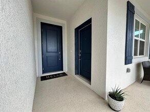 2632 Golden Trout Wy in Davenport, FL - Building Photo - Building Photo