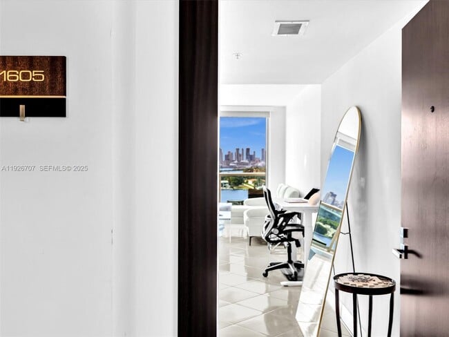 650 West Ave in Miami Beach, FL - Building Photo - Building Photo