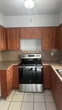 5400 Hollywood Blvd, Unit 13 in Hollywood, FL - Building Photo - Building Photo