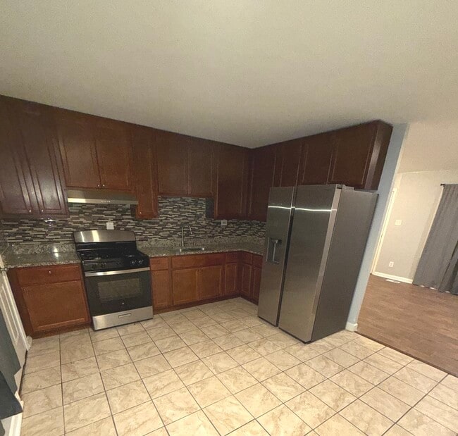 2051 217th St in Sauk Village, IL - Building Photo - Building Photo