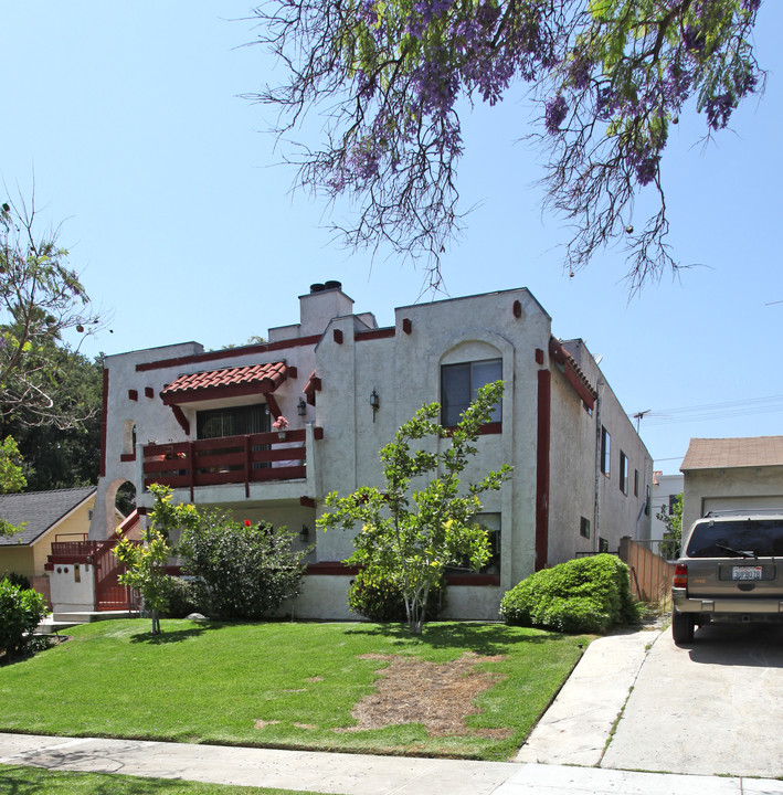 715 E Santa Anita Ave in Burbank, CA - Building Photo