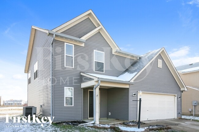 1451 Round Lake Rd in Greenwood, IN - Building Photo - Building Photo