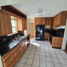 2528 Hope St in Klamath Falls, OR - Building Photo - Building Photo