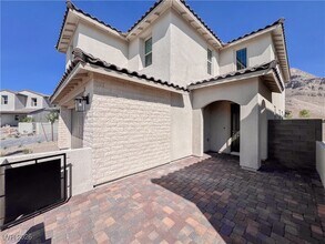 11870 River Hawk Ave in Las Vegas, NV - Building Photo - Building Photo