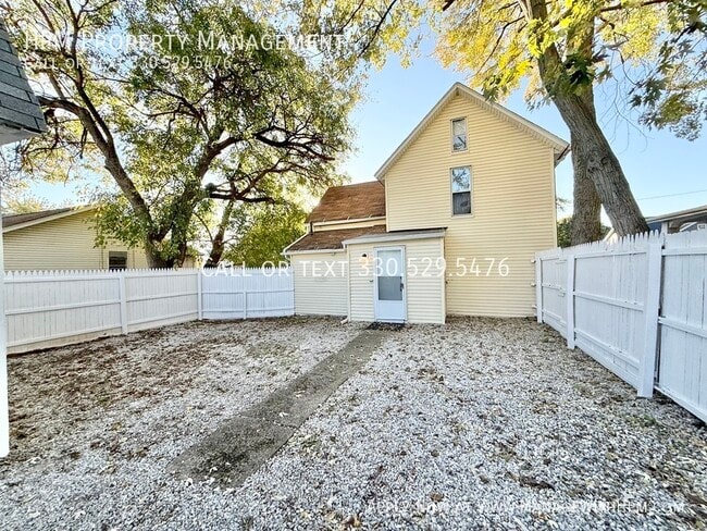 412 Brown Ave NW in Canton, OH - Building Photo - Building Photo
