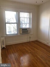 1833 S St NW in Washington, DC - Building Photo - Building Photo