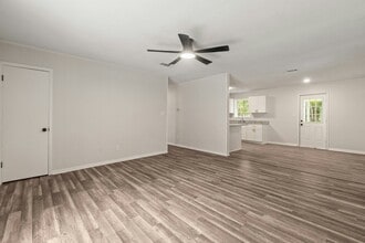 6 Woods Ave in Hattiesburg, MS - Building Photo - Building Photo